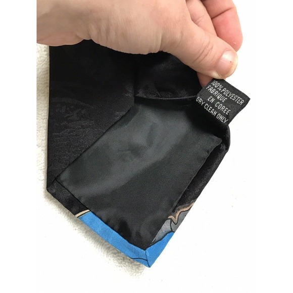 Looney Tunes Mania Halloween Ghost Devil Cartoon Rip Novelty Tie Necktie - Picture 6 of 7